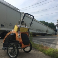 This train held me up for nearly 10 minutes in East St. Louis. GAH!