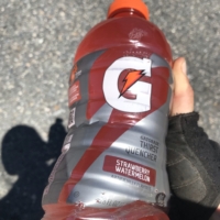 I was parched when I came across this unopened bottle of Gatorade, in a flavor I've never tried before, strawberry watermelon. SCORE!!
